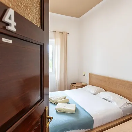 Blife Salinya Private Rooms At N125 Olhão Buitenkant foto