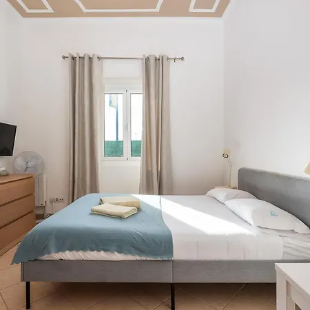 Blife Salinya Private Rooms At N125 Olhão Buitenkant foto