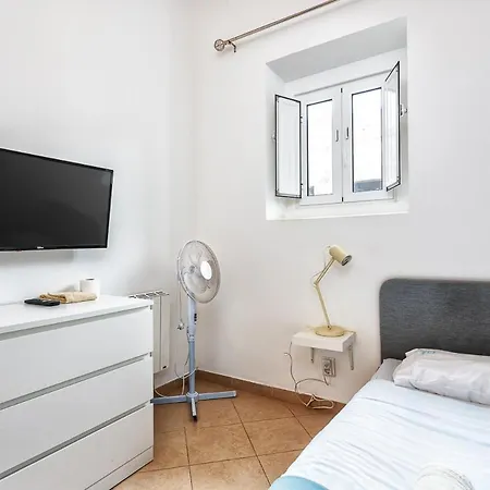 Blife Salinya Private Rooms At N125 Olhão Buitenkant foto