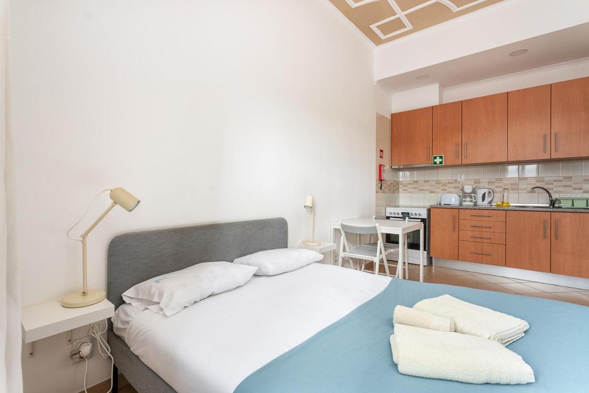 Blife Salinya Private At N125 Homestay Olhao